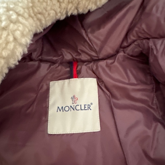 MONCLER  Cute Baby down jacket NWOT 6-9 months - Picture 5 of 8